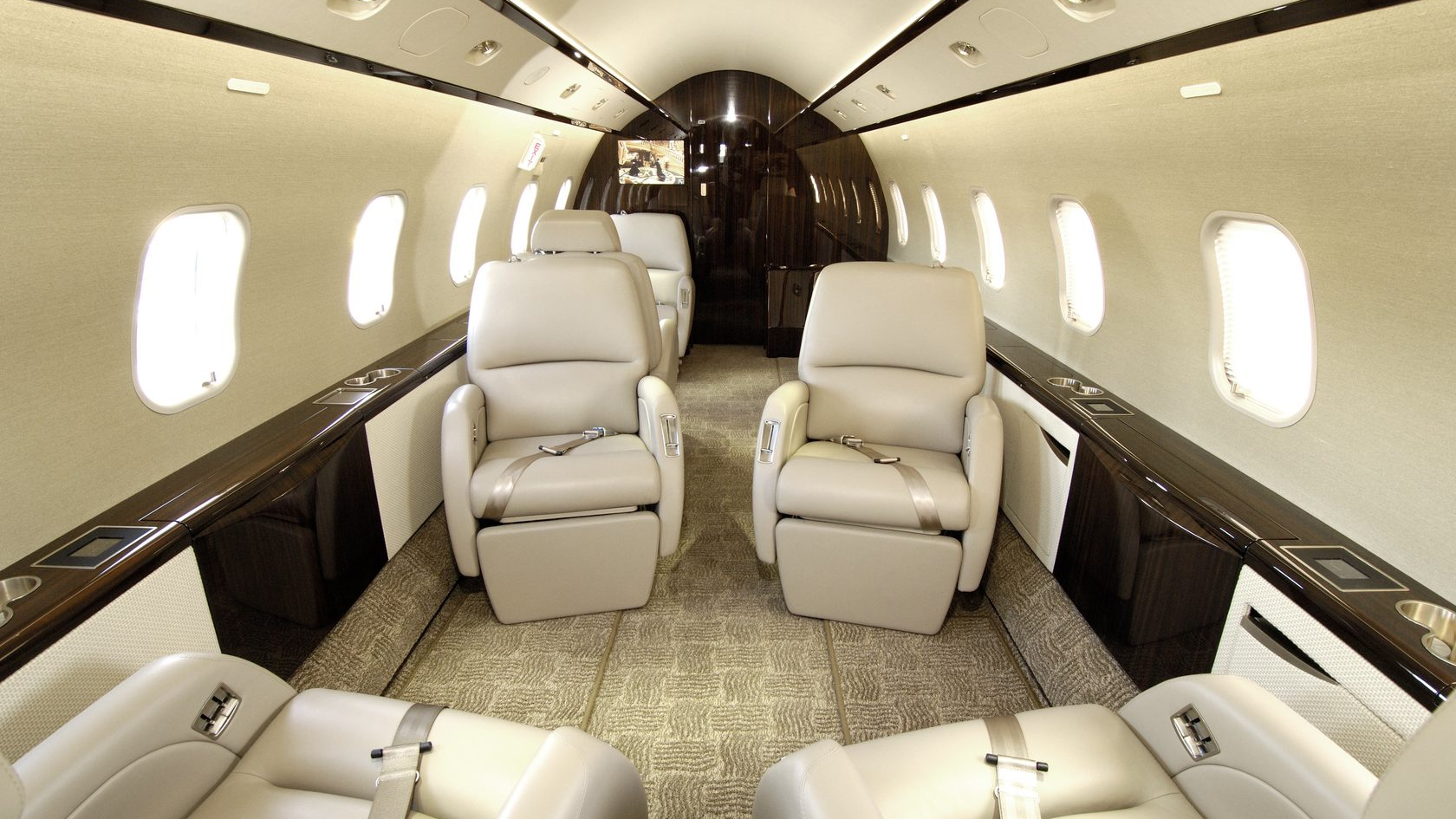 BOMBARDIER CHALLENGER 850 — фото 2