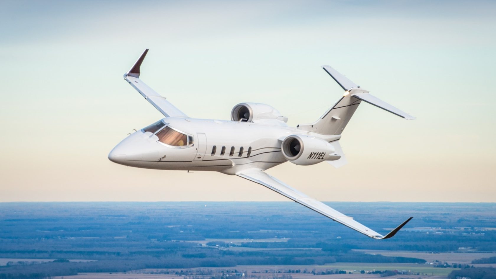 BOMBARDIER LEARJET 60XR — фото 1