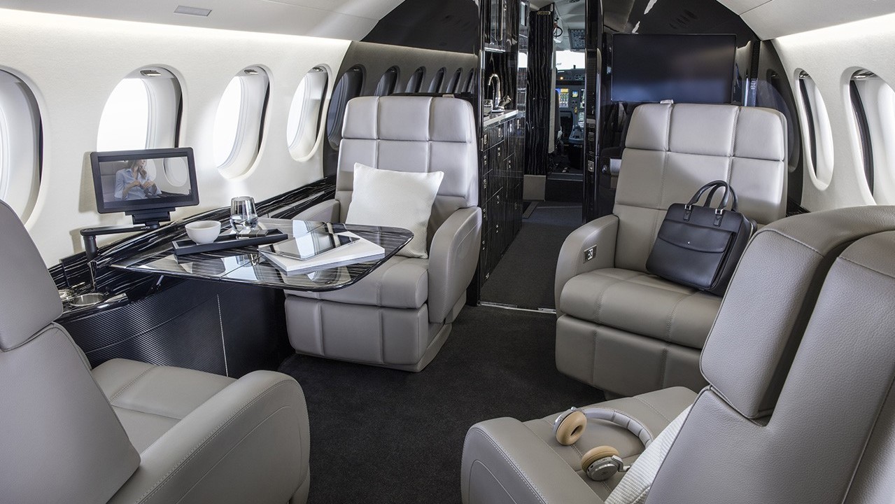 DASSAULT FALCON 8X — фото 2