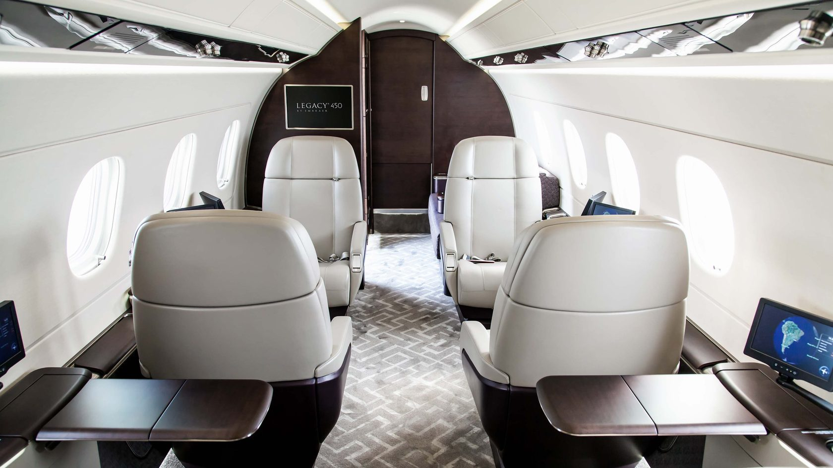 EMBRAER LEGACY 450 — фото 2